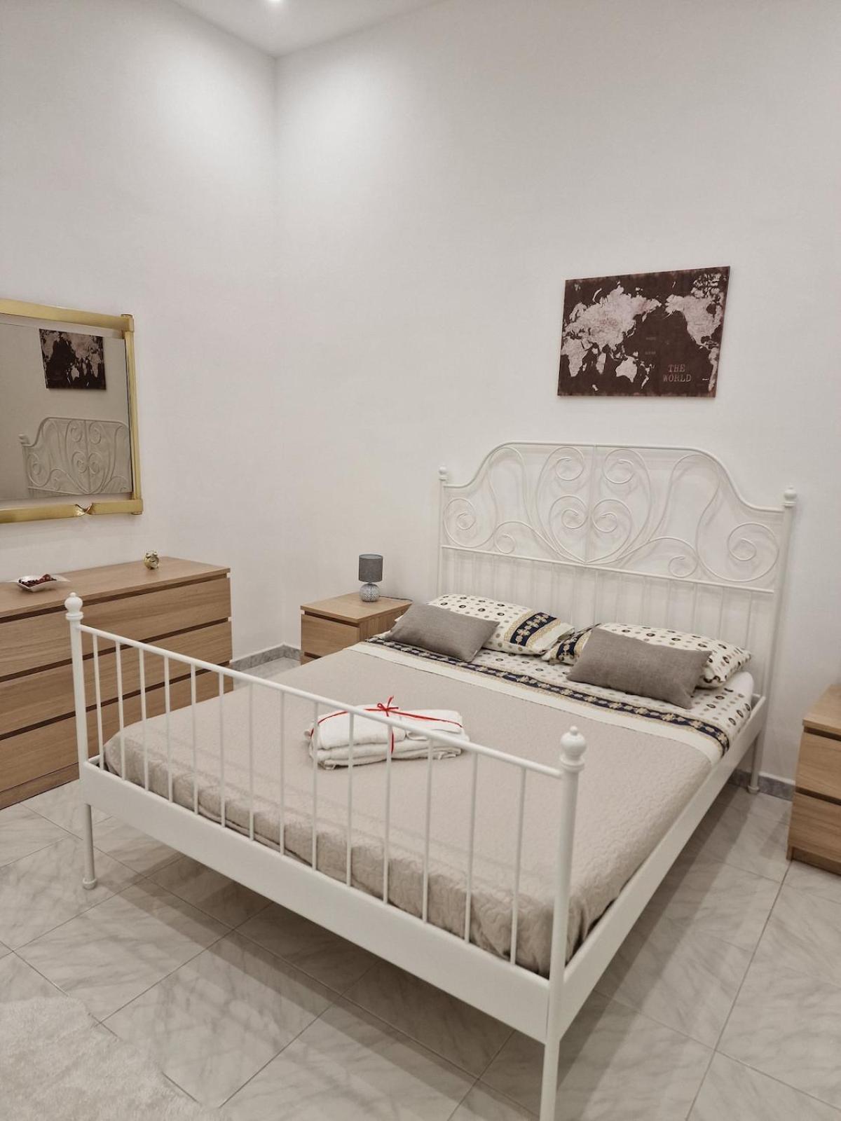 Apartment House La Piazzetta Naples
